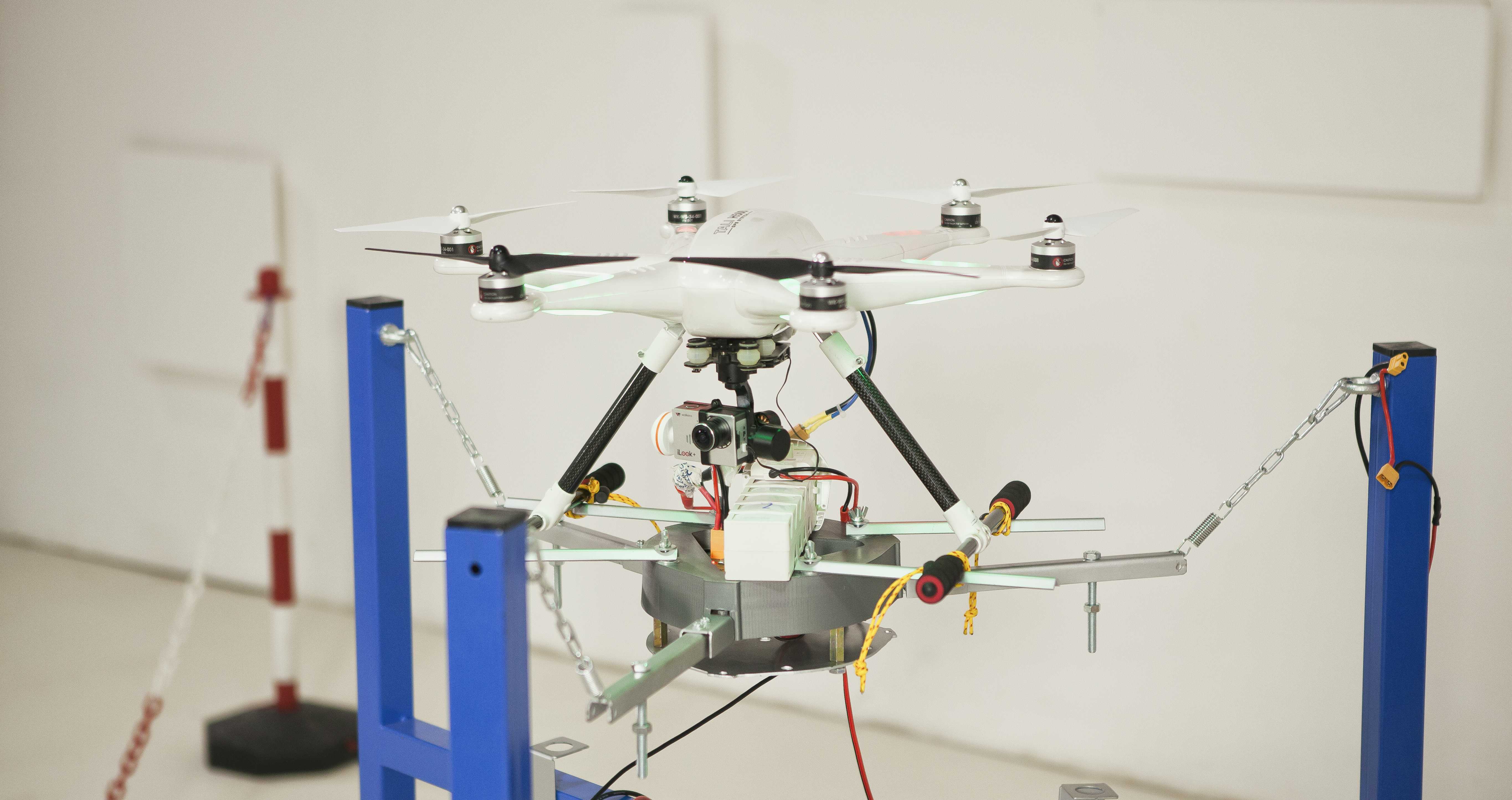 DronesBench Test Stand Silhouette